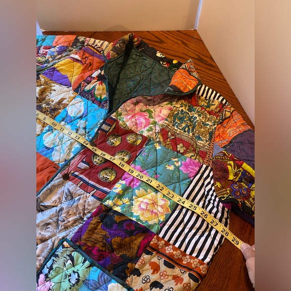 Colorful Patchwork Button-Up Silk Reversible jacket - Picture 7 of 7